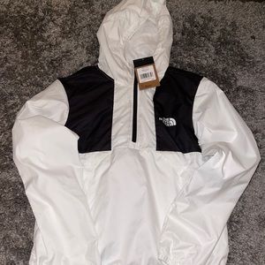 Pullover windbreaker